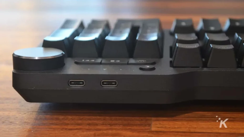 das keyboard 6 คีย์บอร์ดมืออาชีพพร้อมปุ่มควบคุม