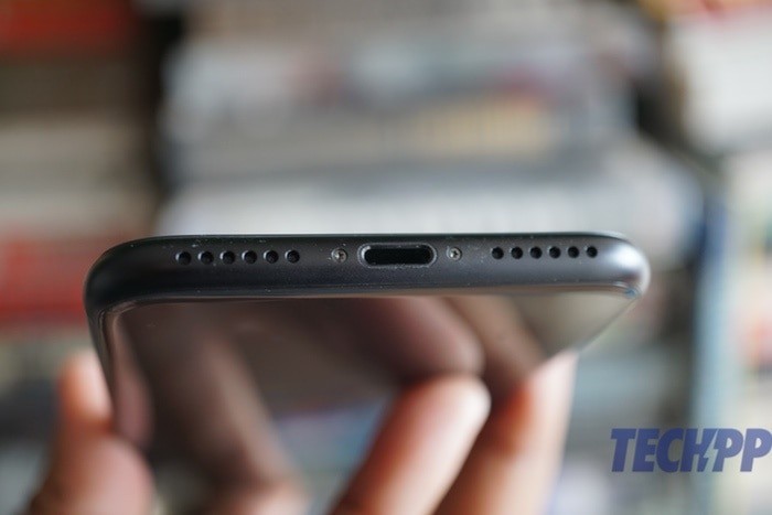 [Editor's Take] iPhone SE (2020): Cashing its chip(s)! - iphone se 2020 review 2