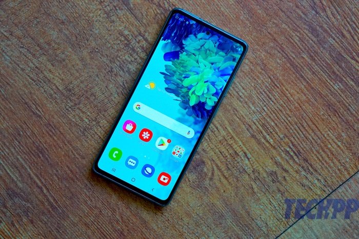 Samsung Galaxy S20 FE Review: Looking to Unsettle the Budget Flagships - samsung galaxy s20 fe review 5 1
