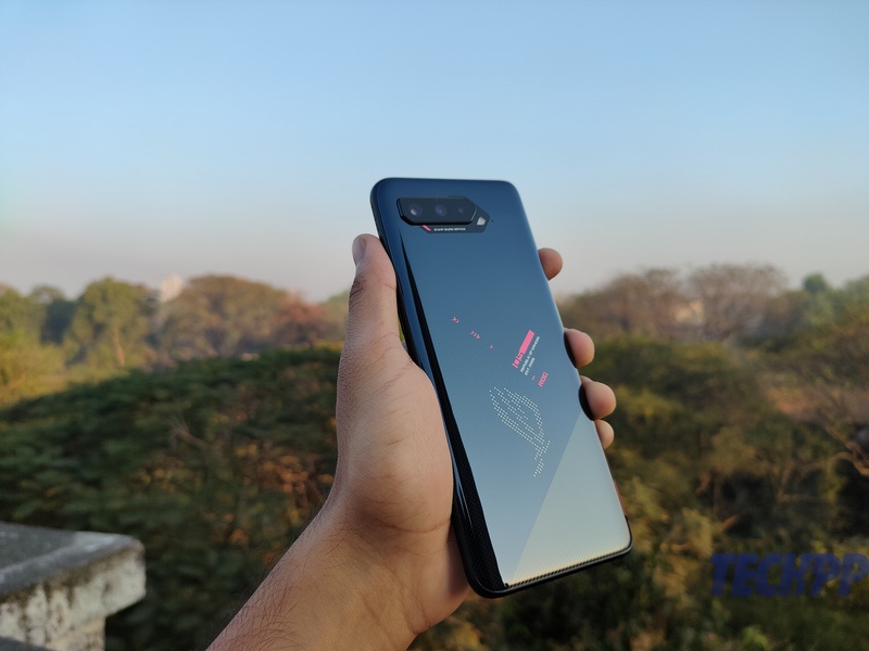 ASUS ROG Phone 5S Review: A Hungry Gamer's Kitchen - ROG 5S back view