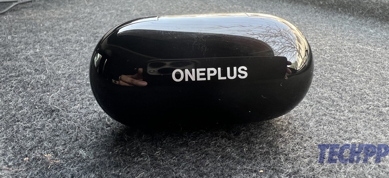 OnePlus Buds Z2 Review: Budget ANC Buds for Bassheads - oneplus buds z2 review 4