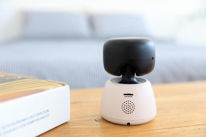 ลำโพงไมค์ egloo s4 EGLOO Cam S4: An Intelligent Home Security Camera for the Modern Home - egloo s4 mic speaker
