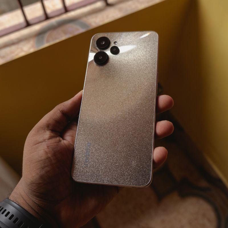 Realme 9i 5G Review: Sacrifices Must Be Made - realme 9i 5g build