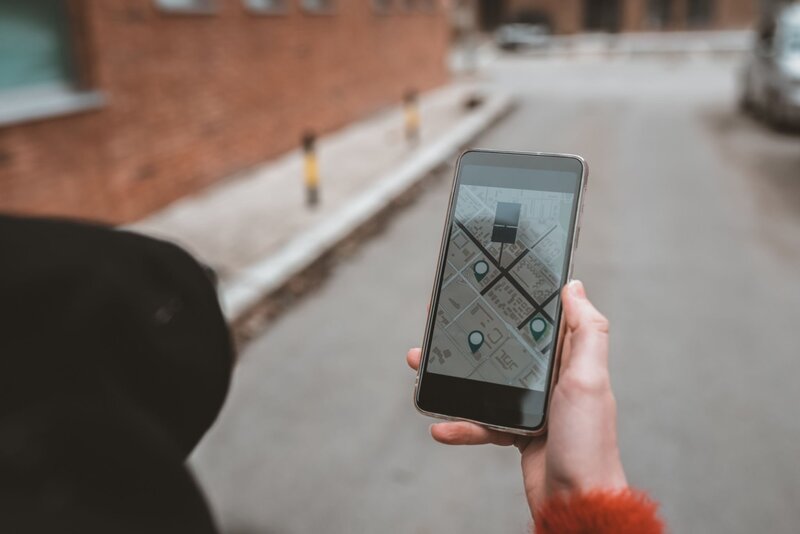 智能手機作為 GPS 追踪器 Use smartphone as GPS tracker