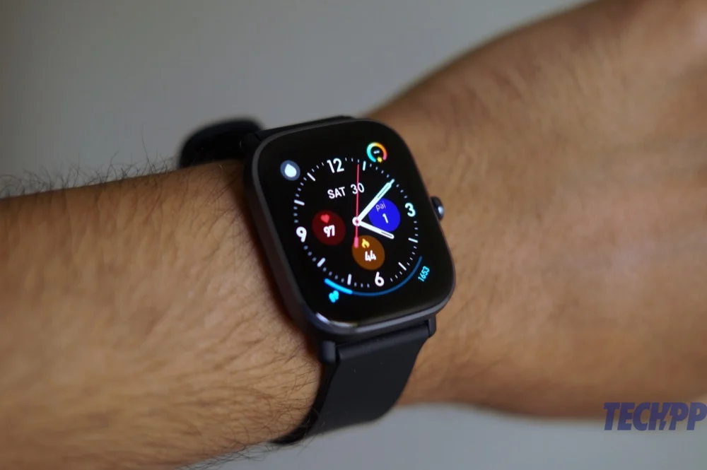 Recensione Amazfit GTS 2 Mini 2022 1 amazfit gts 2 mini on wrist