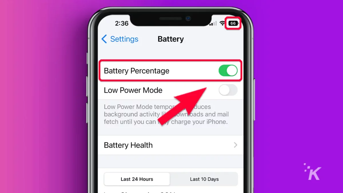 iPhone со стрелкой, указывающей на вкладку процента заряда батареи