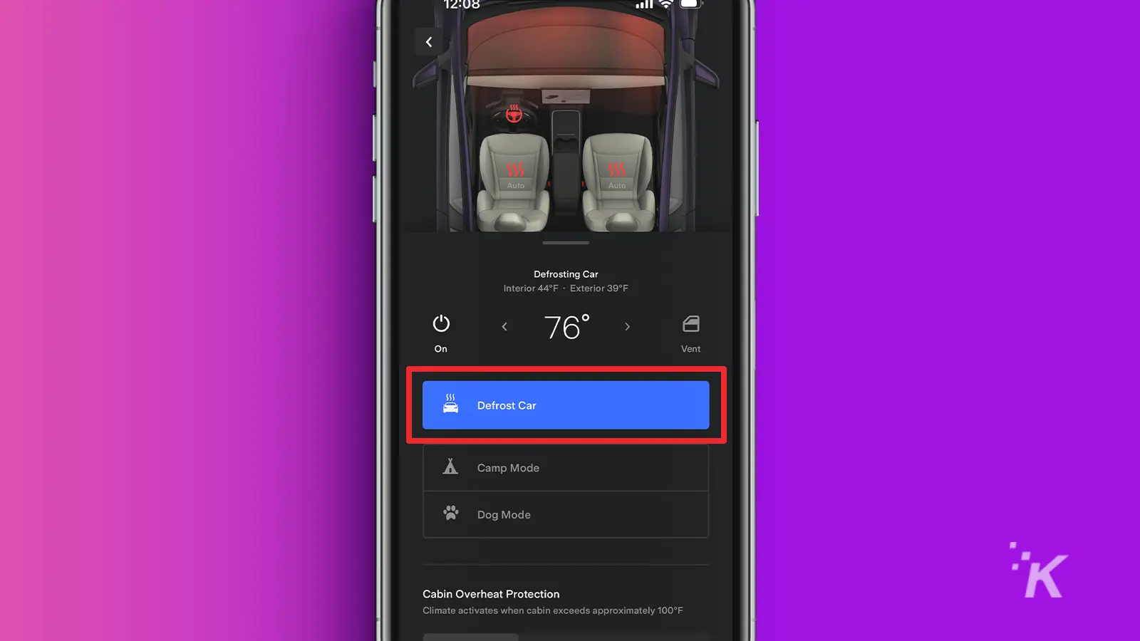 App Tesla con un rettangolo attorno alla scheda Defrost Car nell'iPhone