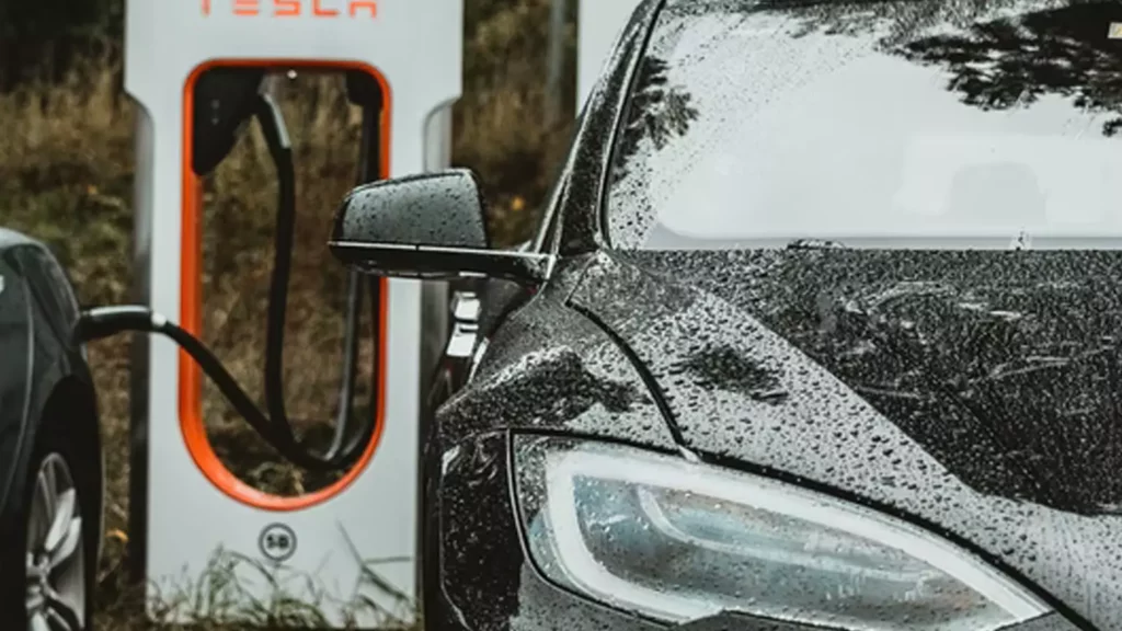 specchietti laterali tesla