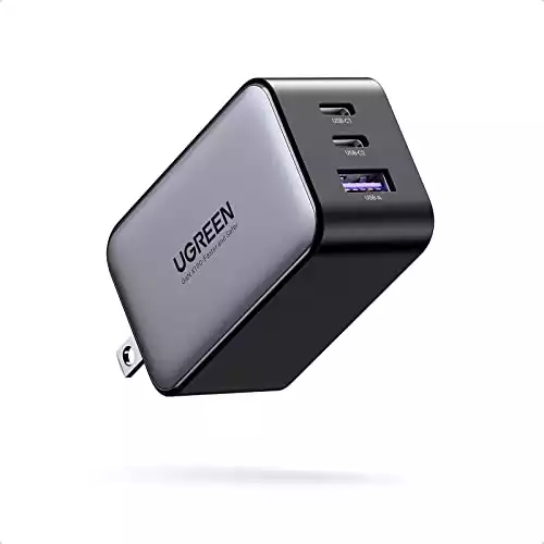 Pengisi Daya Cepat USB C UGREEN 65W