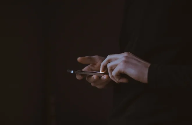 Как использовать поддельный номер, чтобы позвонить кому-то (подделать номер телефона)