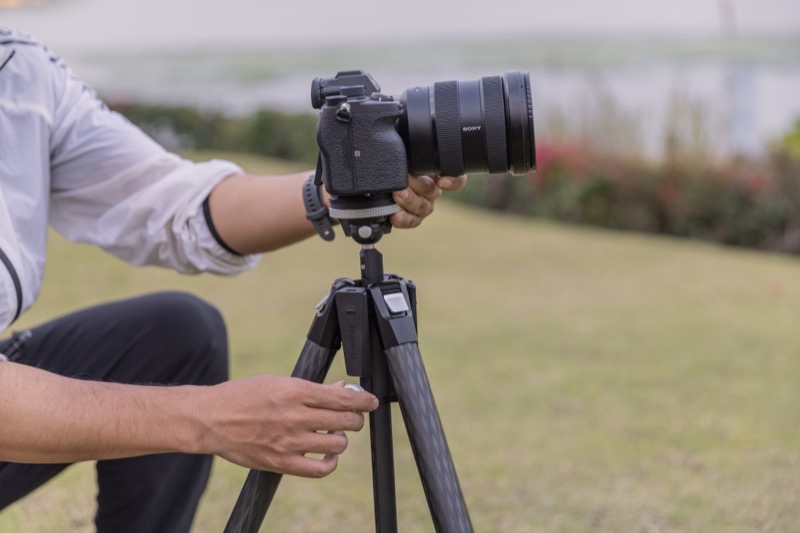 pemasangan yang mudah benro theta new mounting mechanism