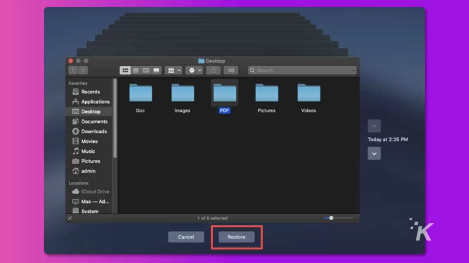 Gambar tersebut menampilkan desktop dengan berbagai folder dan file yang telah dipilih oleh pengguna.