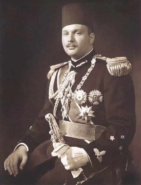 سجل جديد: 20 دولارًا لعام 1933 هي الآن أغلى عملة معدنية في العالم 3 Rey Farouk de Egipto