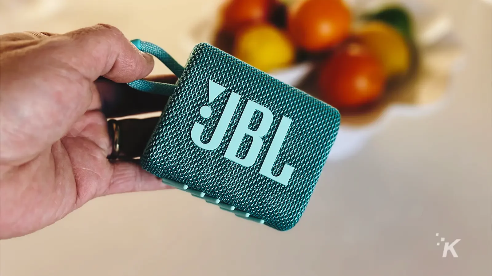 JBL Go 3 taşınabilir hoparlör elde deniz mavisi
