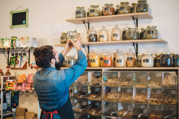 Comment l'emballage de sachets personnalisés propulse les produits artisanaux vers de nouveaux sommets