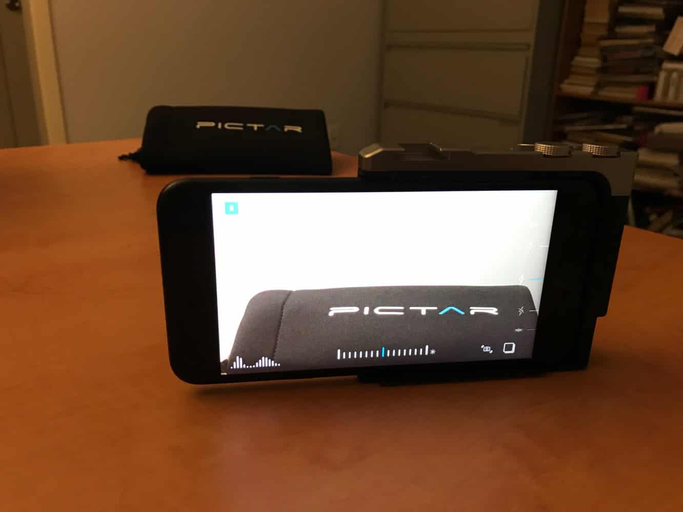 Recenzja: uchwyt aparatu Pictar iPhone
