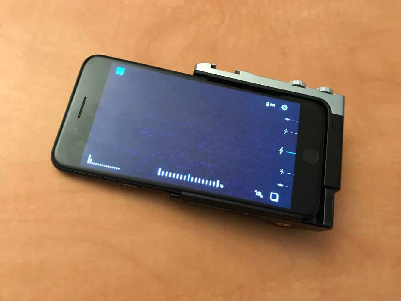 Recenzja: uchwyt aparatu Pictar iPhone