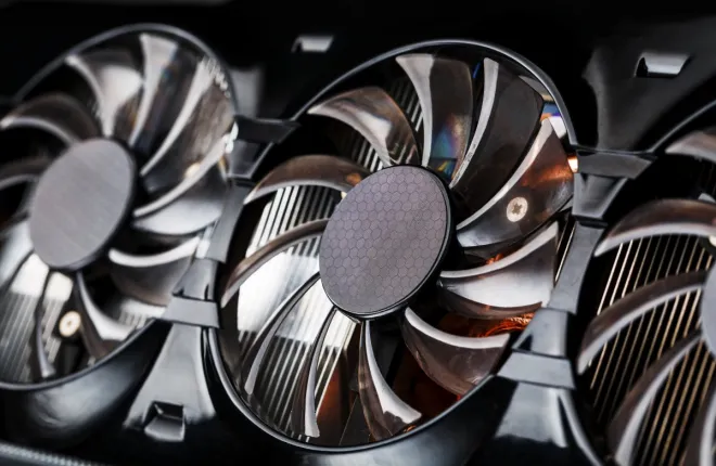 DLSS をサポートする GPU