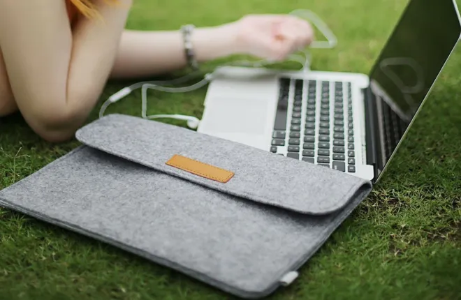 Лучшие чехлы для MacBook Air