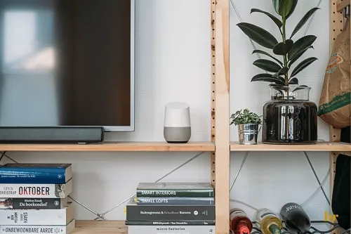 Google Home 音声を変更する方法