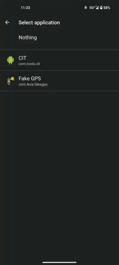 ตัวเลือกแอป Android Fake GPS ในเมนูเลือกแอปจำลองตำแหน่ง