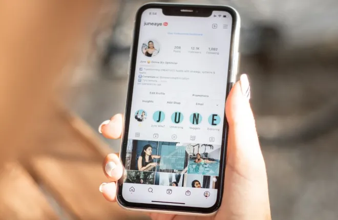 Como excluir uma única foto de uma postagem de carrossel do Instagram com várias imagens