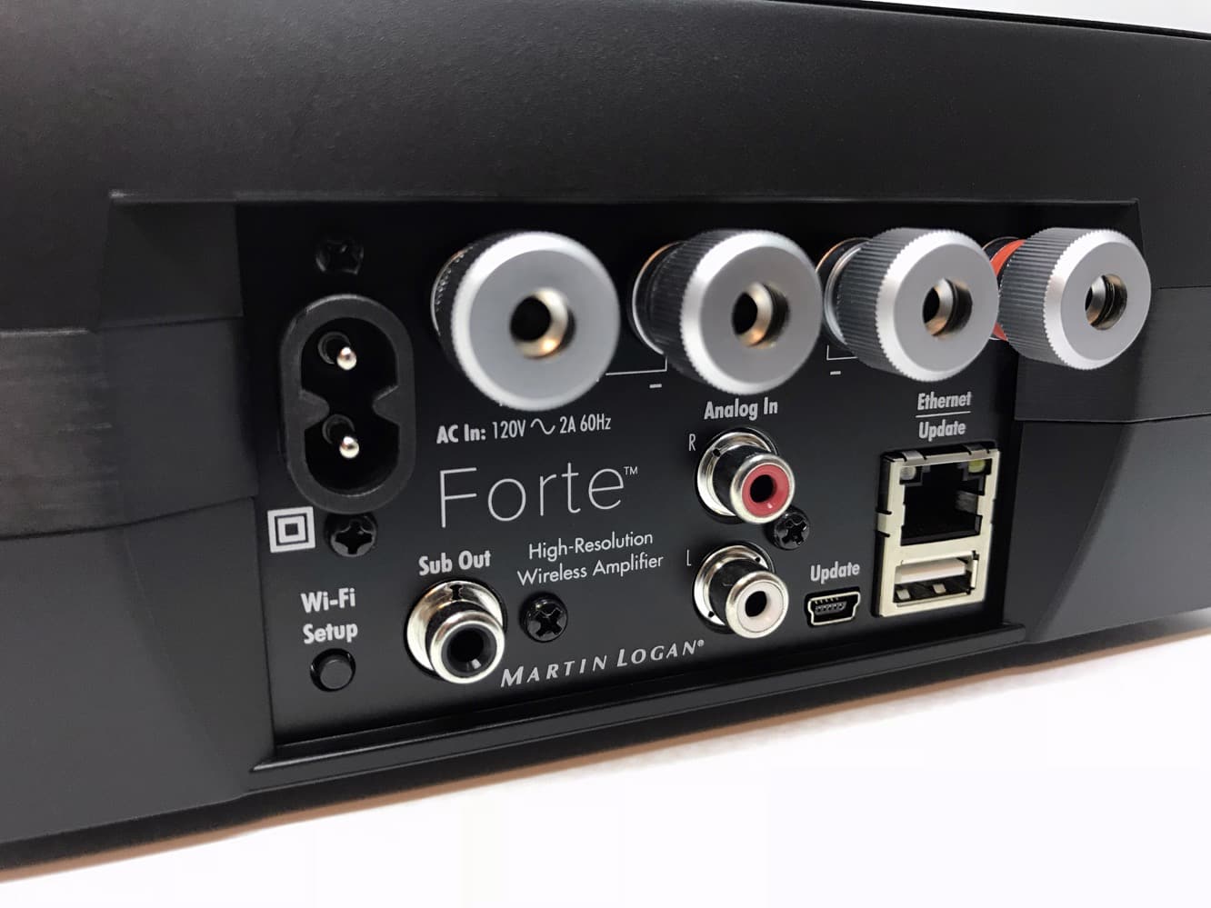 Ulasan: Amplifier Streaming Nirkabel MartinLogan Forte