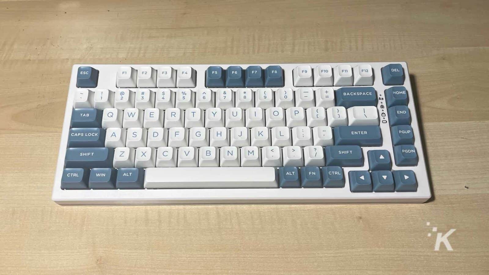 Teclado mecánico EPOMAKER EP75