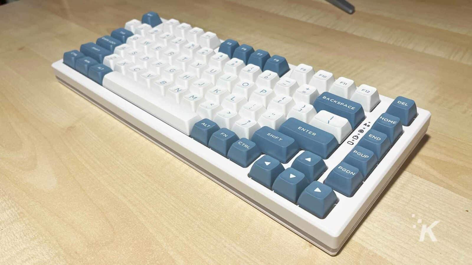 Teclado mecánico EPOMAKER EP75