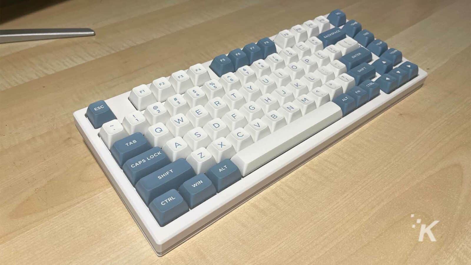 Teclado mecánico EPOMAKER EP75