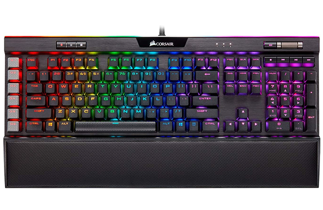 Corsair K95 RGB แพลทินัม XT