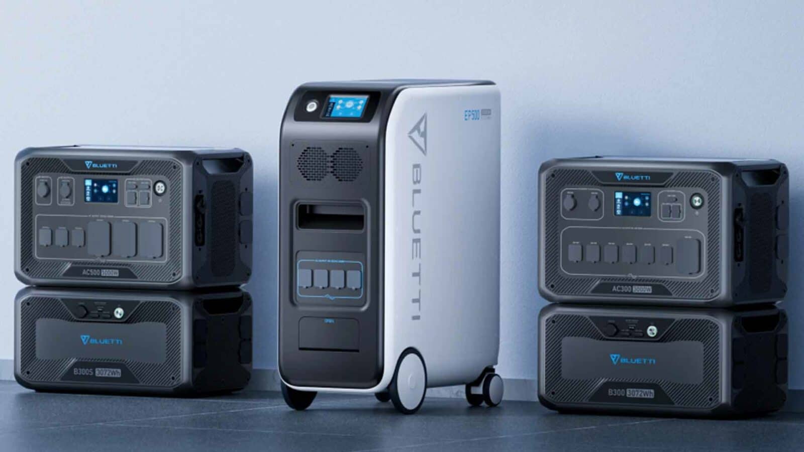 Bluetti ac500 550km、ac300 8800w、v/bluetti 83005 3072wh、および v/bluetti 8300 307zwh 屋内。