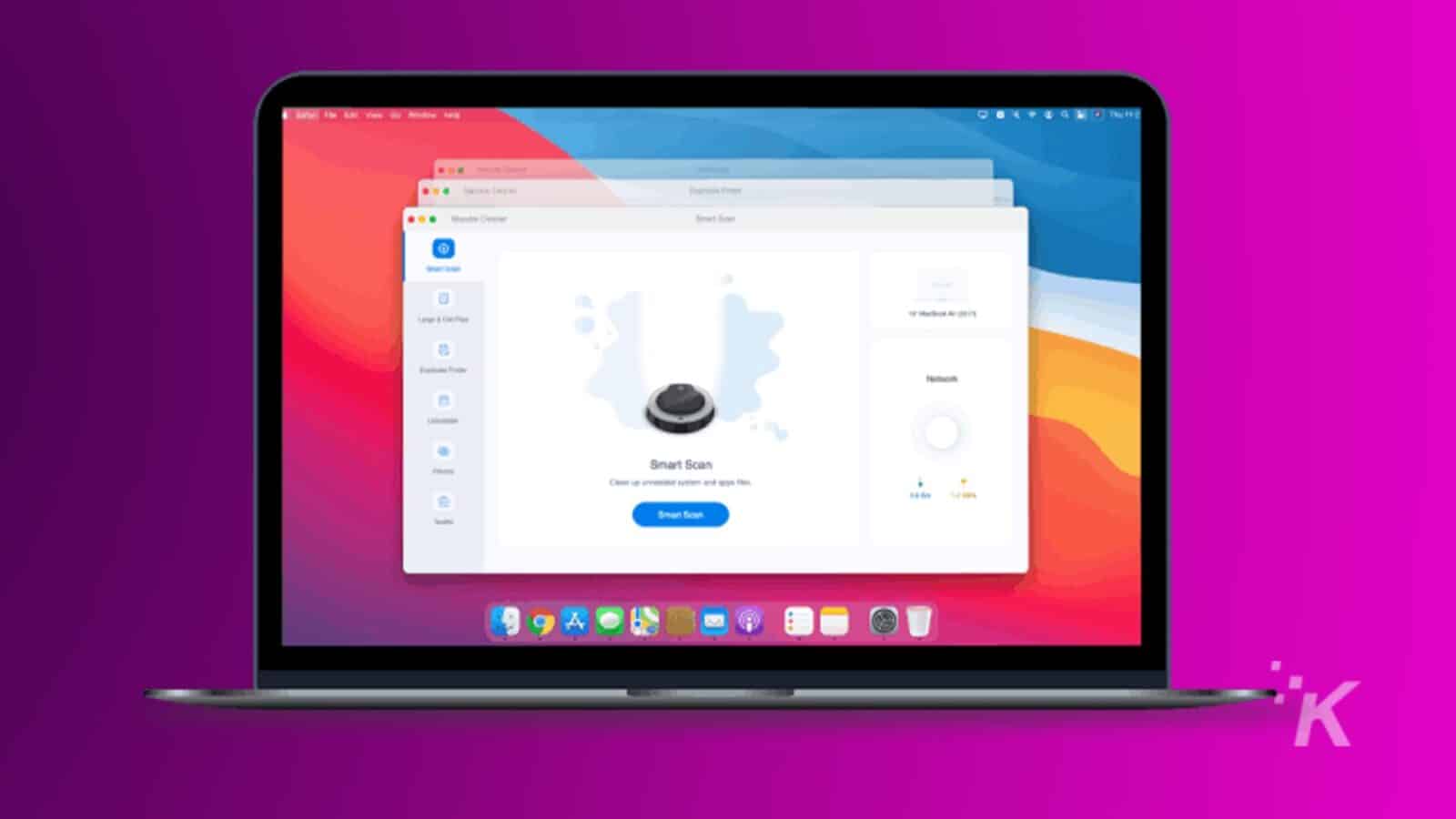 カラフルな背景を持つラップトップが開いており、「スマート スキャン」ボタンといくつかのネットワーク統計を備えたユーザー インターフェイスが表示されています。