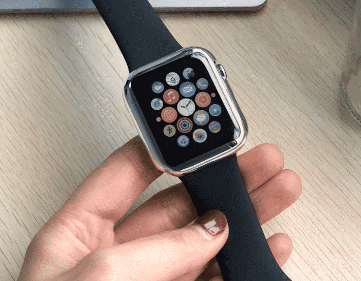 นี่คือเคสกันกระแทกแบบแข็งสำหรับ Apple Watch Series 5 ขนาด 44 มม. และ 40 มม.