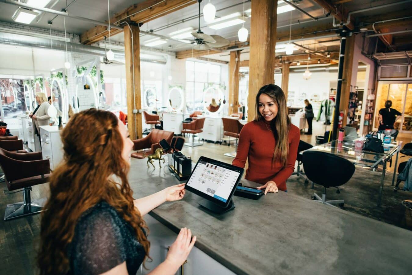 ai humanizer 评论:将人工智能文本人性化为 100% 人类评分内容的最佳工具 Customer business using automation
