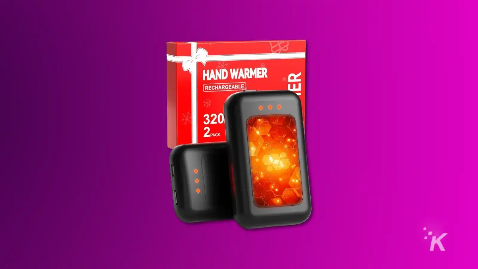 เทคโนโลยีการเอาตัวรอดที่ดีที่สุด (2024) Render of hotdot hand warmers and packaging on a purple background