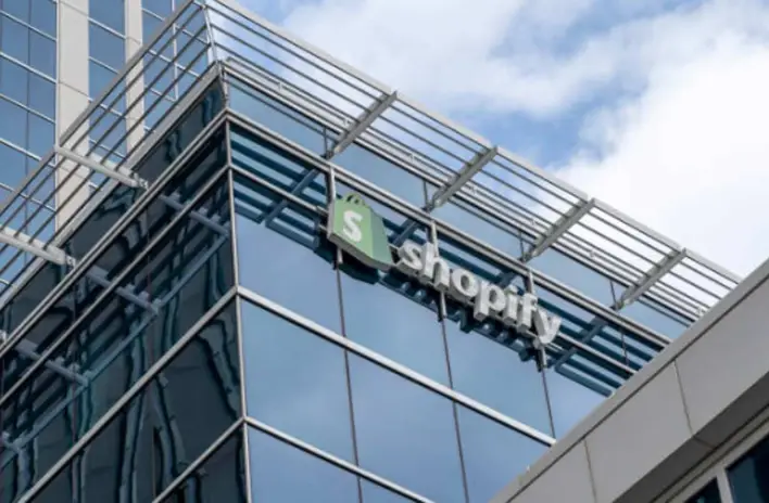 การเลือกบริษัทพัฒนา Shopify ที่ดีที่สุด: คำแนะนำทีละขั้นตอน