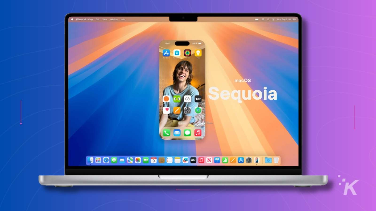显示 macOS Sequoia 的 MacBook,显示屏上镜像有 iPhone 屏幕。