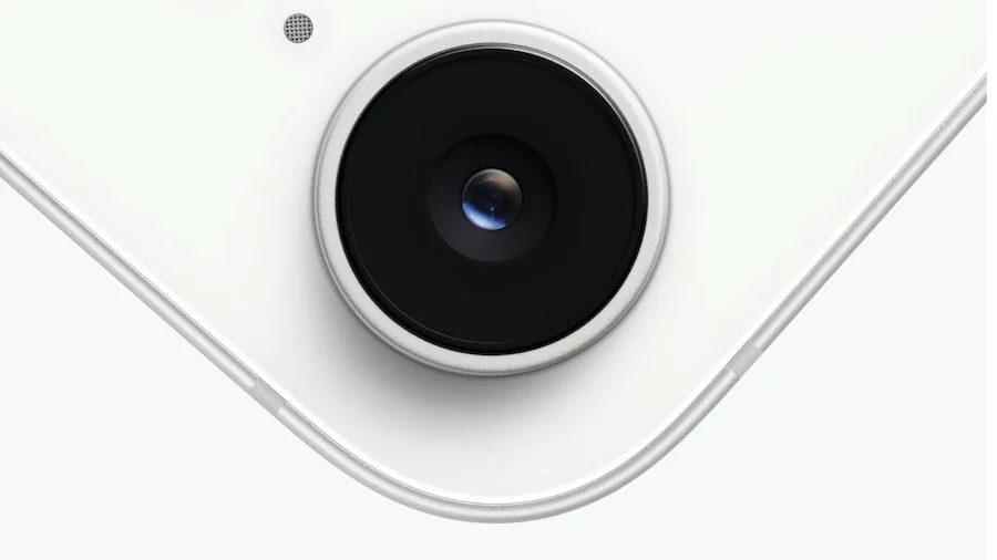 iphone 16e camera
