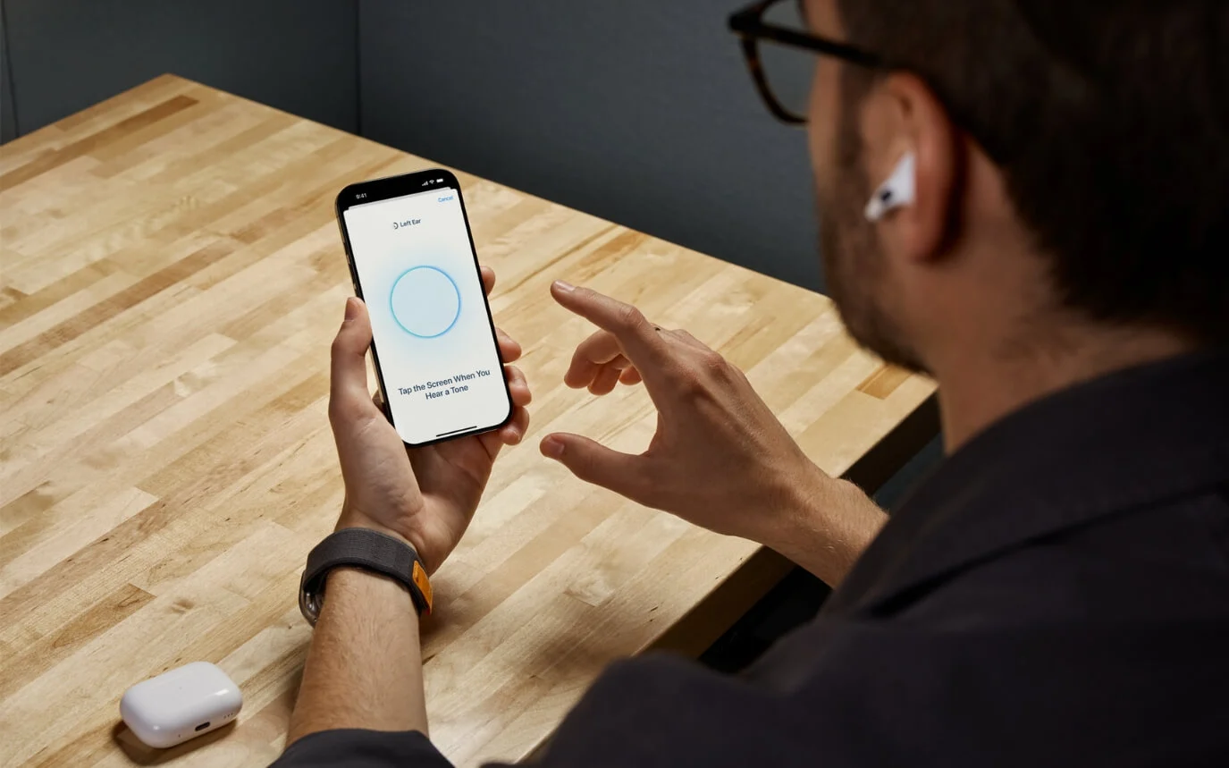 apple airpods now feature live translation
