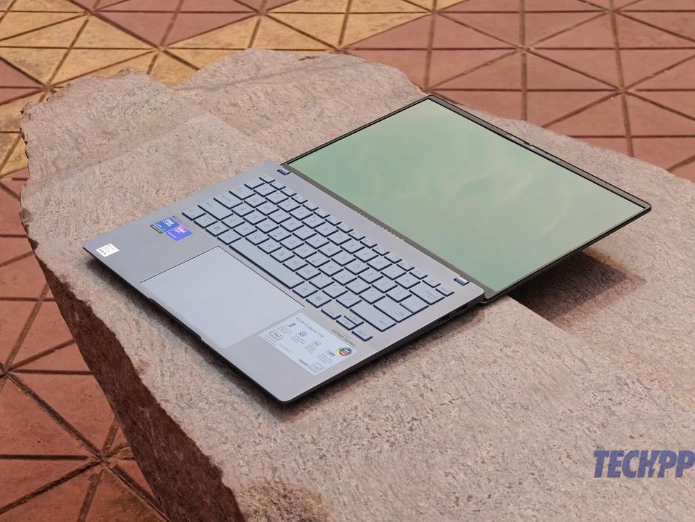 asus vivobook s14 oled 2025 hinge