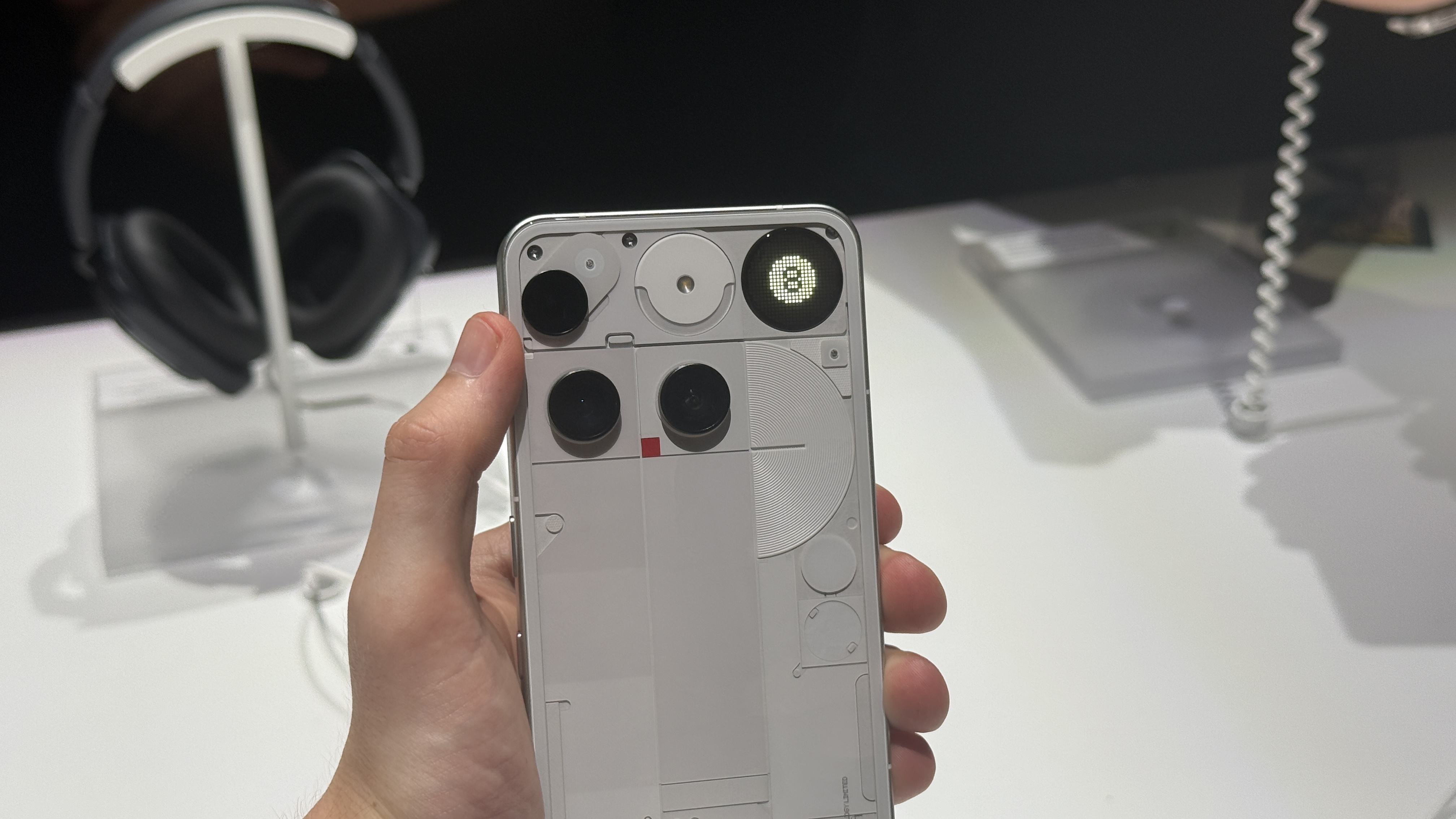 Tidak ada telepon 3 Matriks Glyph