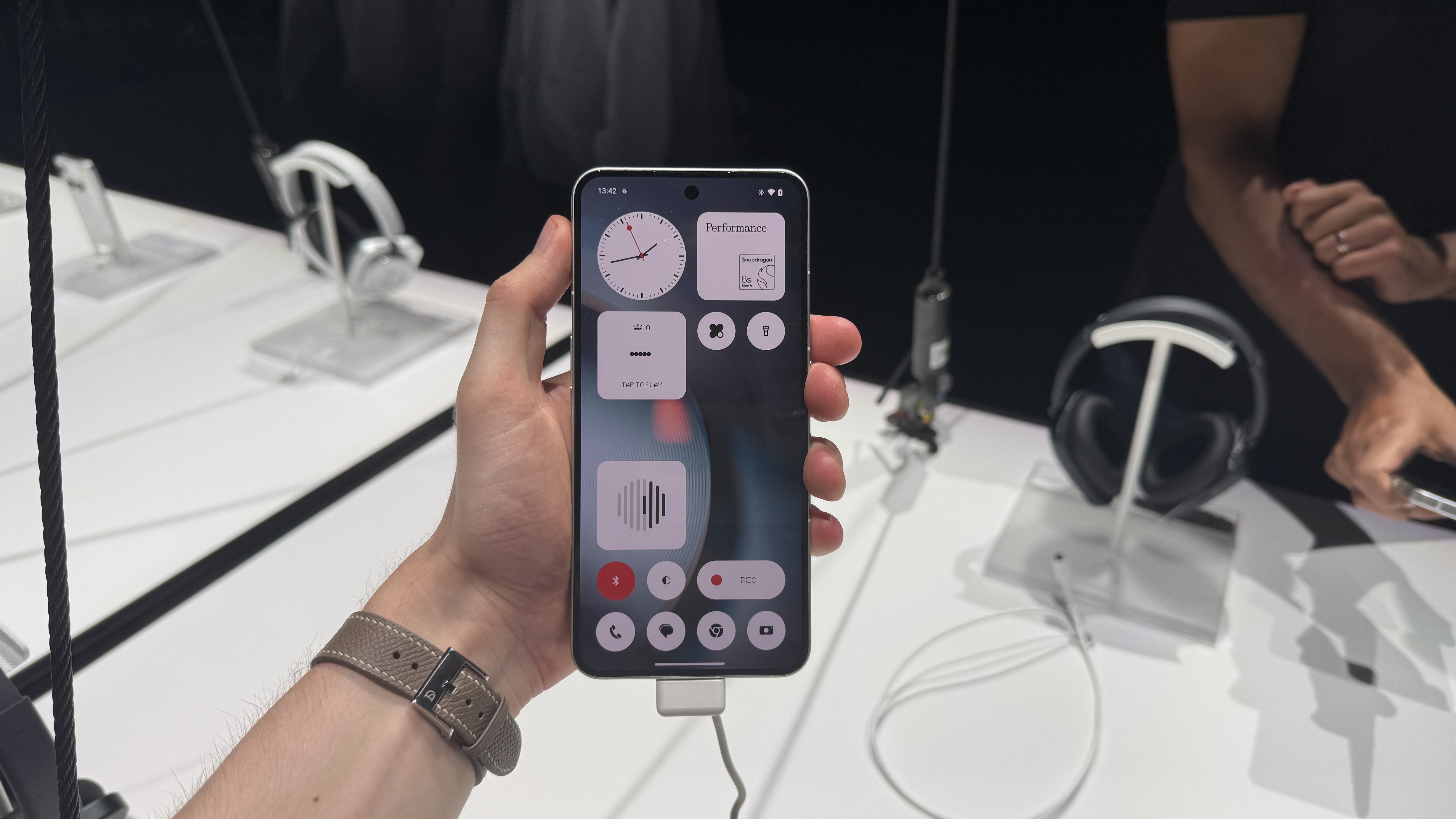 Nothing Phone 3 menjalankan tidak ada OS 3.5