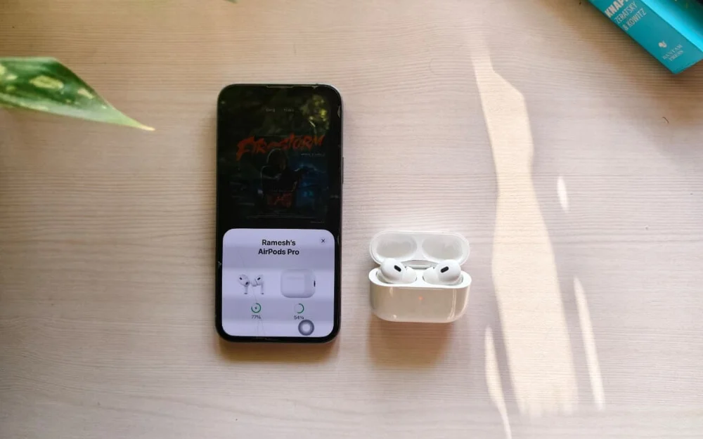 get battery notifications for your charging case