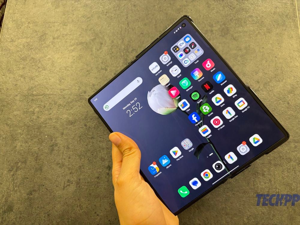 vivo x fold 5 displays
