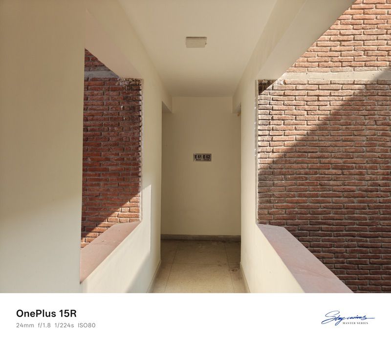 oneplus 15r review: hey premium flagships, r u seeing this? - img20251217115939