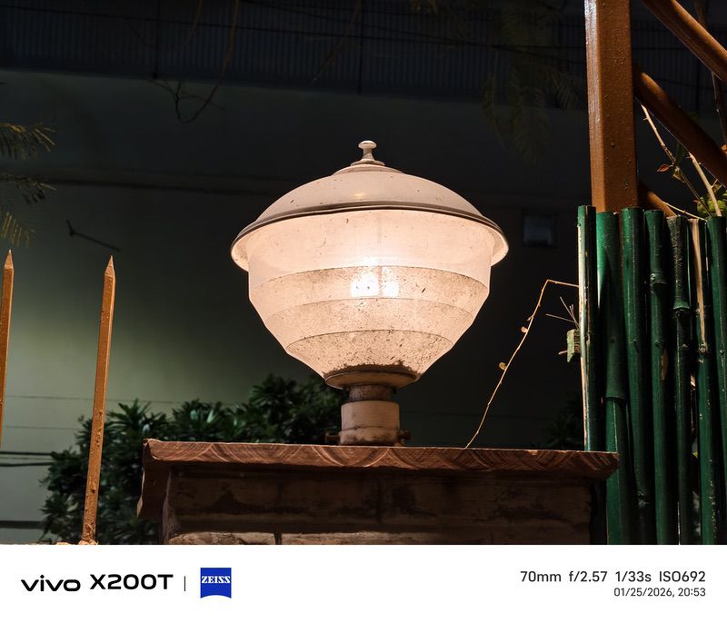 vivo x200t review: flagship killer with flagship cameras - img 20260125 205303