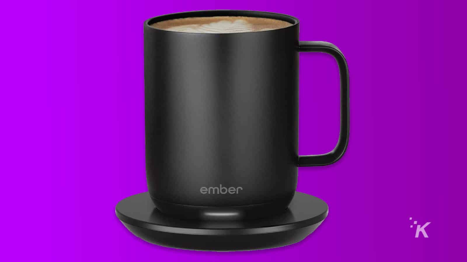 taza de café brasa para el día de san valentín