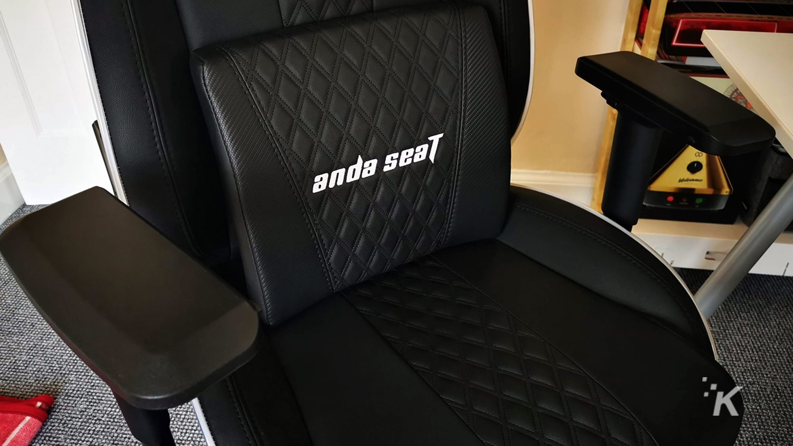 Поясничная подушка для трона Andaseat