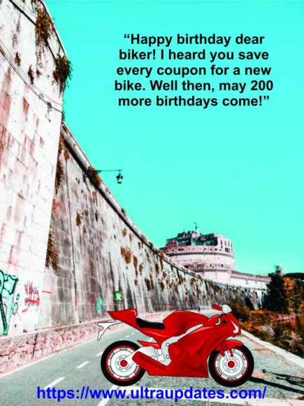 Souhaits d'anniversaire et citations pour les motards en herbe